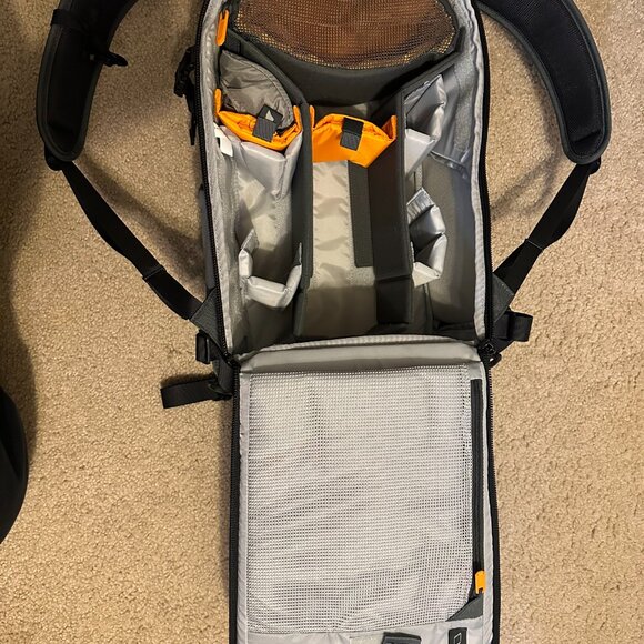 Lowepro Flipside 300 AW III camera bag. Gray - Picture 4 of 6